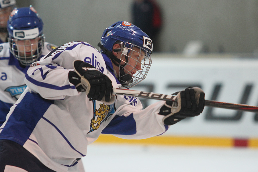 11.2.2012 - (Suomi U18-USA U18)