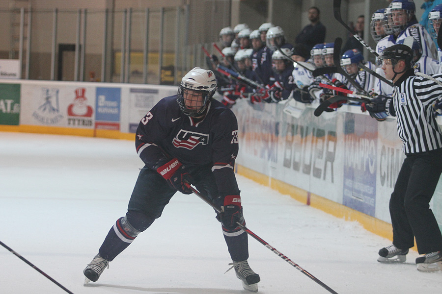 11.2.2012 - (Suomi U18-USA U18)