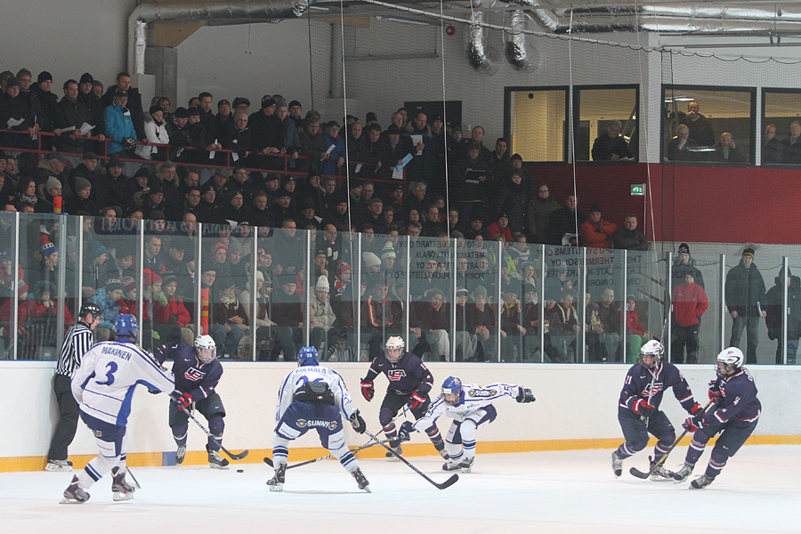 11.2.2012 - (Suomi U18-USA U18)