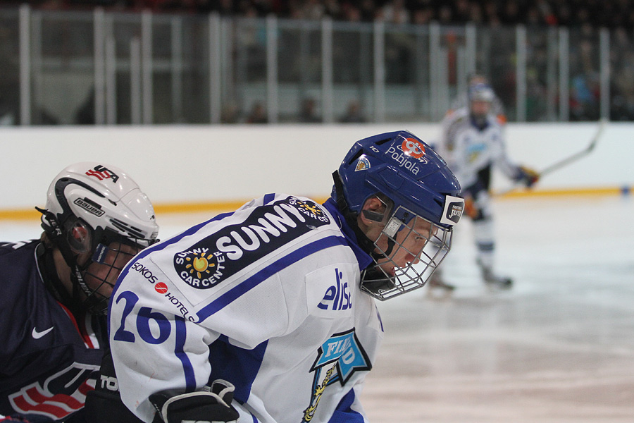 11.2.2012 - (Suomi U18-USA U18)