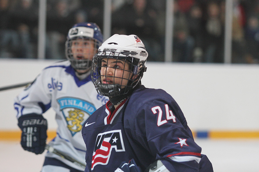 11.2.2012 - (Suomi U18-USA U18)