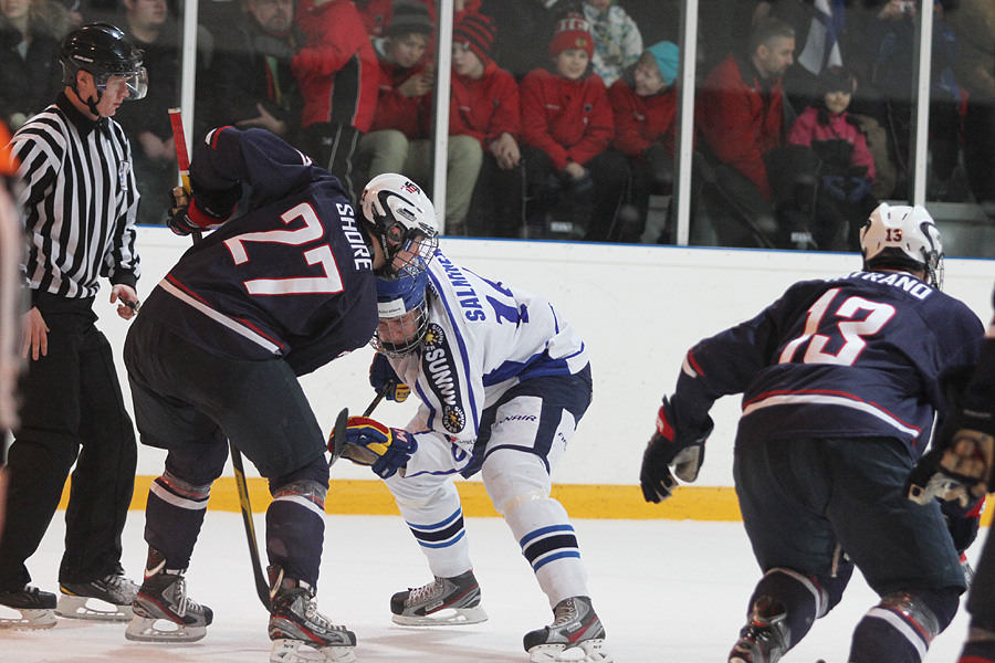 11.2.2012 - (Suomi U18-USA U18)