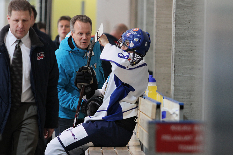 11.2.2012 - (Suomi U18-USA U18)