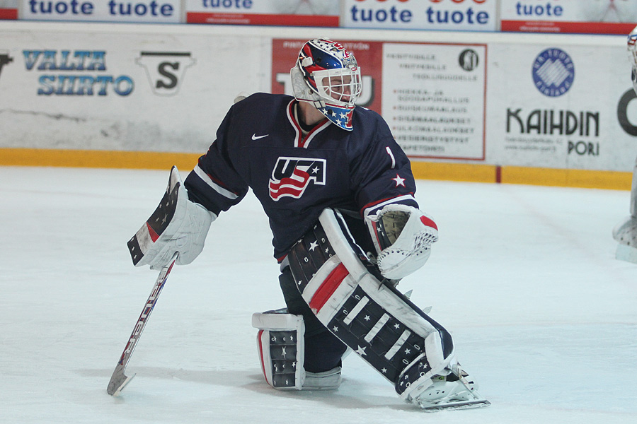 12.2.2012 - (USA U18-Venäjä U18)