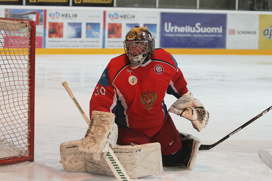 12.2.2012 - (USA U18-Venäjä U18)