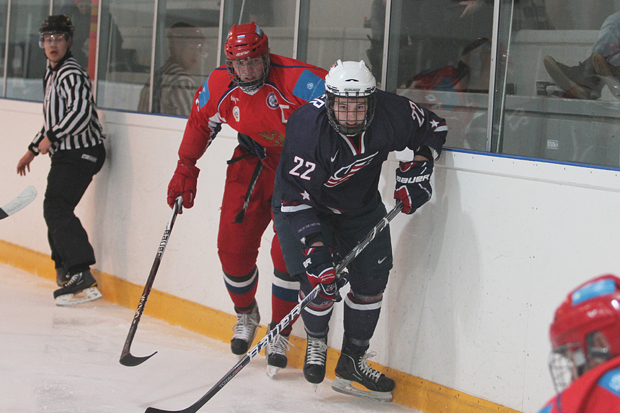 12.2.2012 - (USA U18-Venäjä U18)