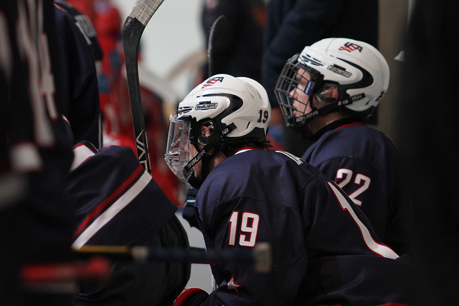 12.2.2012 - (USA U18-Venäjä U18)