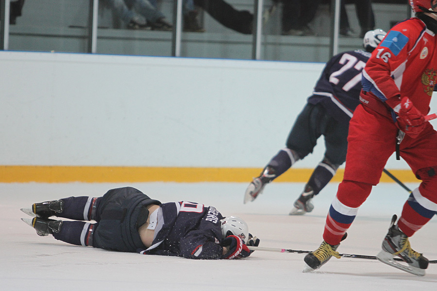 12.2.2012 - (USA U18-Venäjä U18)