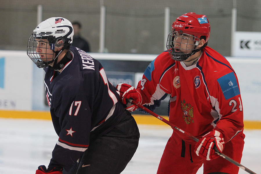 12.2.2012 - (USA U18-Venäjä U18)