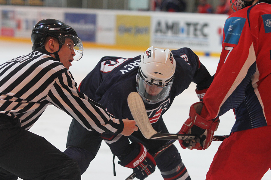 12.2.2012 - (USA U18-Venäjä U18)