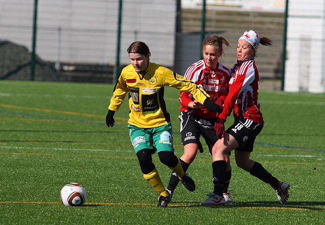 24.4.2010 - (NiceFutis N-Ilves N)