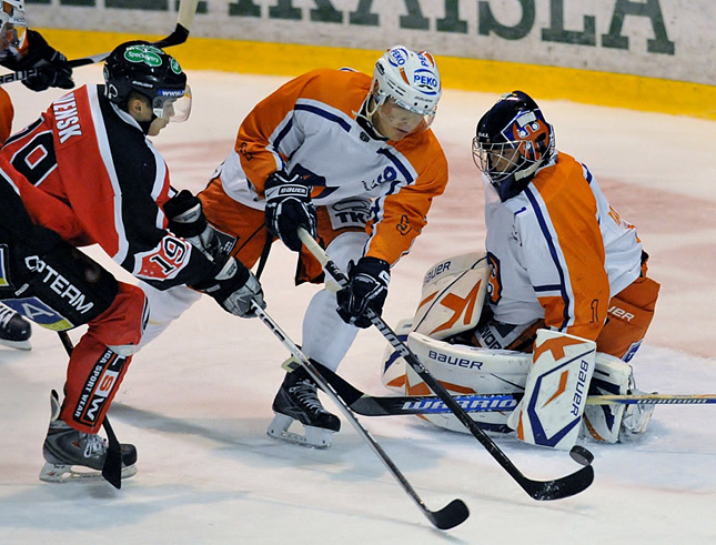 3.11.2010 - (Ässät A-Tappara A)