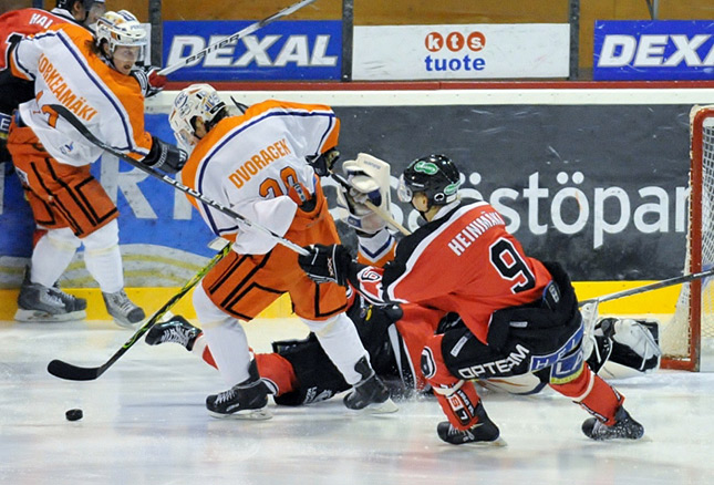 3.11.2010 - (Ässät A-Tappara A)