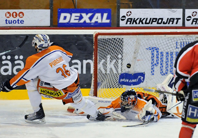 3.11.2010 - (Ässät A-Tappara A)