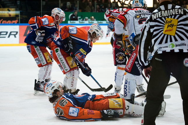 19.2.2011 - (Tappara-Jokerit)