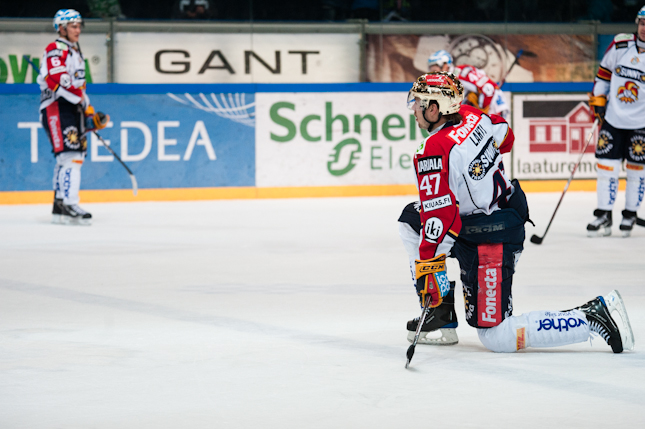 19.2.2011 - (Tappara-Jokerit)