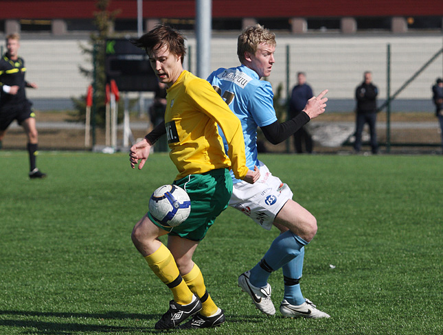 16.4.2011 - (FC PoPa-Ilves)