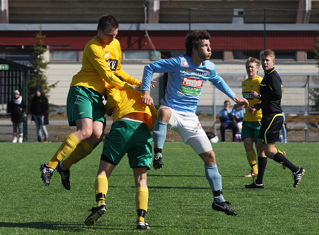 16.4.2011 - (FC PoPa-Ilves)