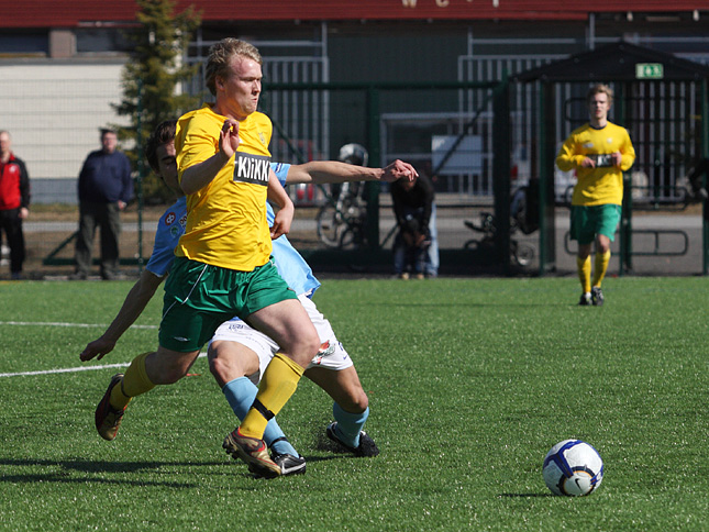 16.4.2011 - (FC PoPa-Ilves)