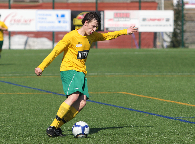 16.4.2011 - (FC PoPa-Ilves)