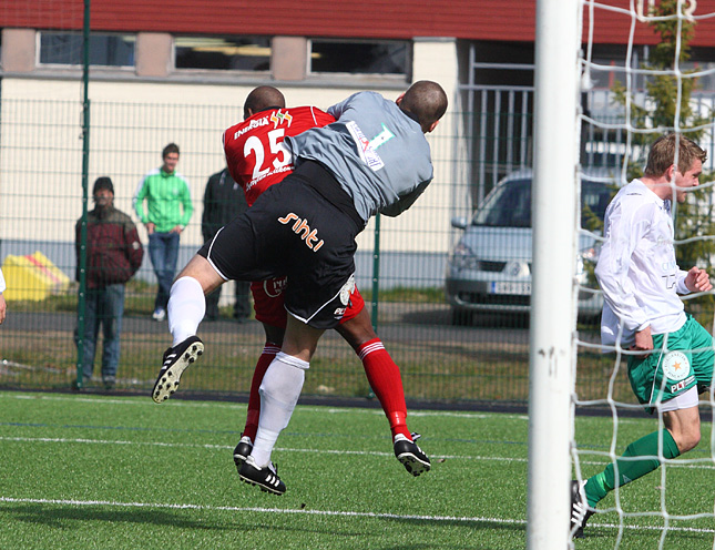 30.4.2011 - (FC Jazz-Tampereen Palloveikot)