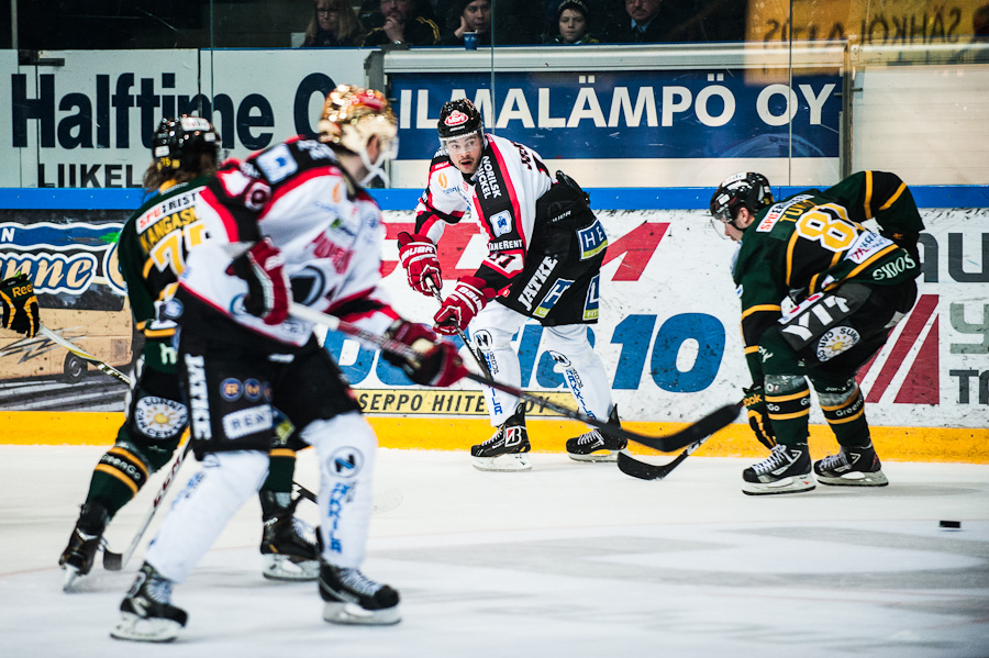 16.11.2012 - (Ilves-Ässät)