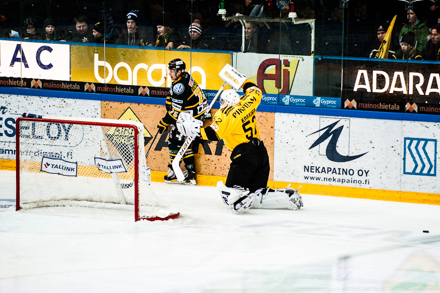 30.11.2012 - (Ilves-KalPa)