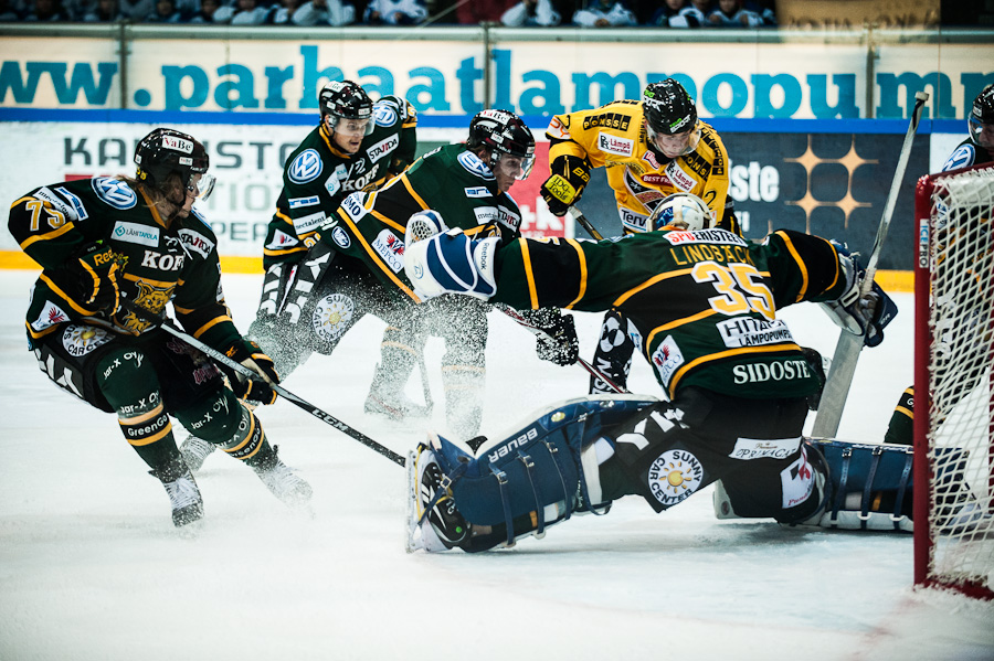 30.11.2012 - (Ilves-KalPa)