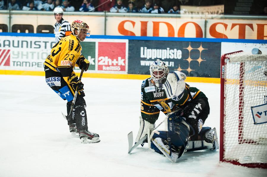 30.11.2012 - (Ilves-KalPa)