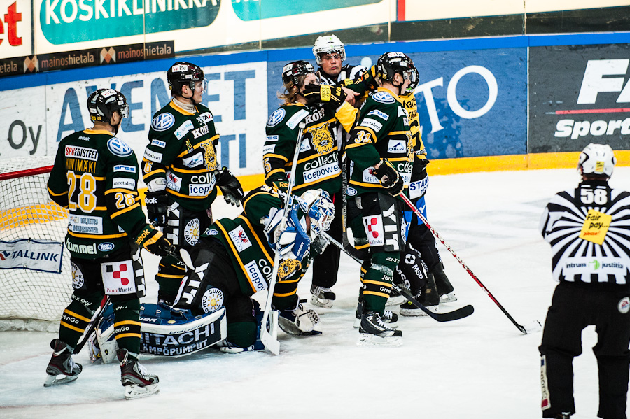 30.11.2012 - (Ilves-KalPa)