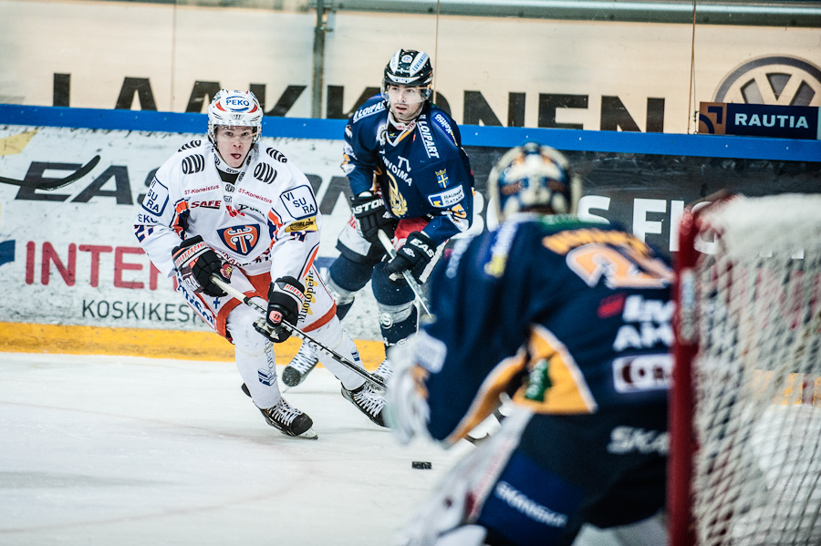 1.12.2012 - (Tappara-Lukko)