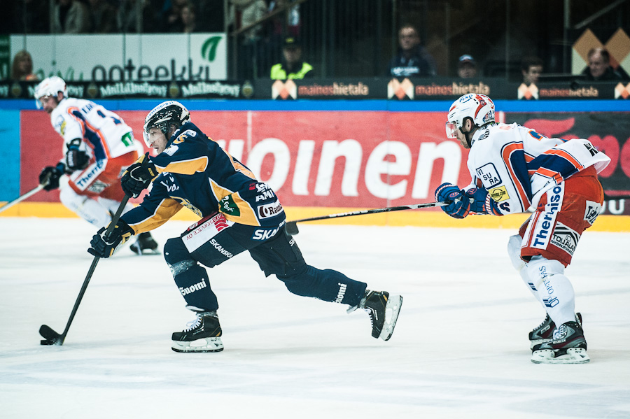 1.12.2012 - (Tappara-Lukko)