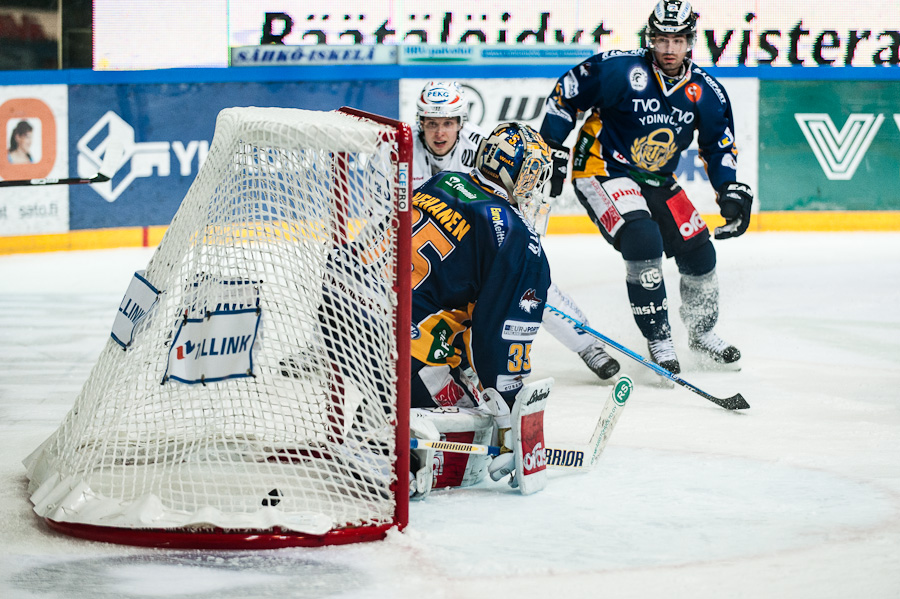 1.12.2012 - (Tappara-Lukko)