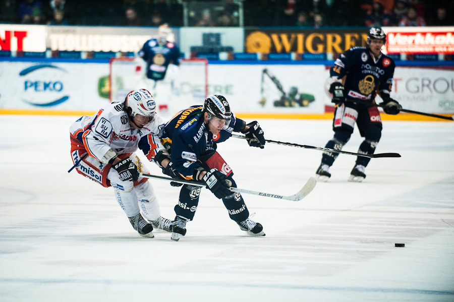 1.12.2012 - (Tappara-Lukko)