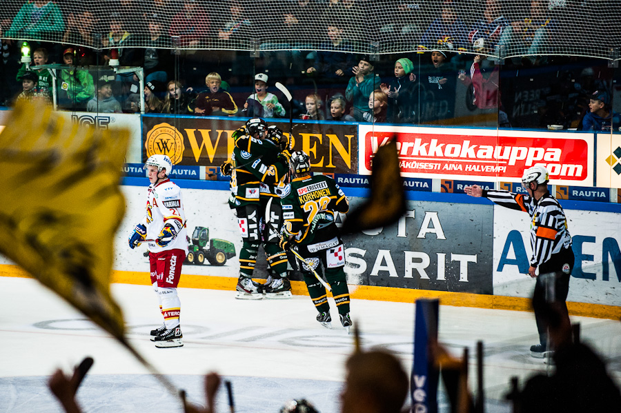 27.9.2012 - (Ilves-Jokerit)