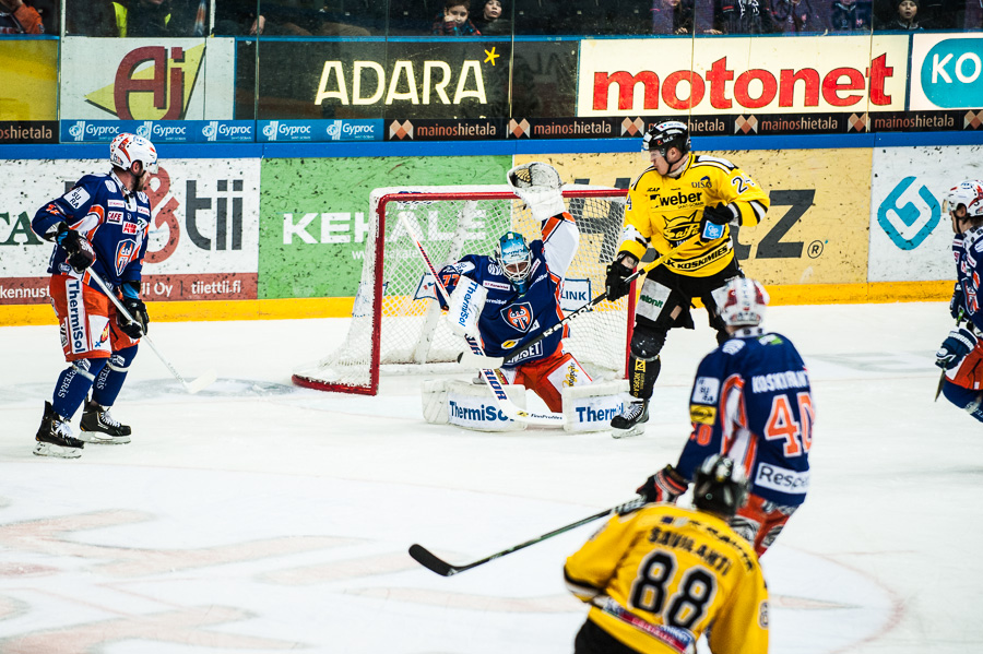 8.1.2013 - (Tappara-SaiPa)