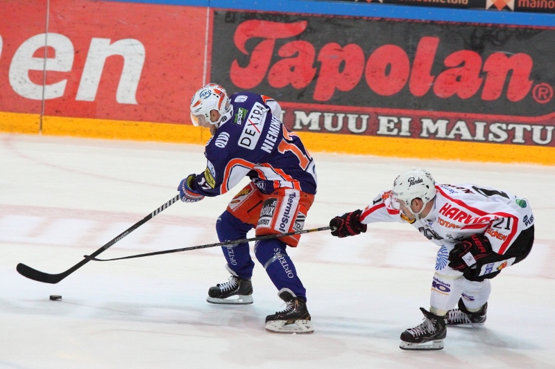 1.10.2013 - (Tappara-JYP)