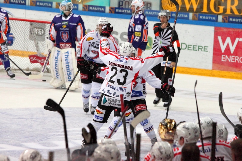 1.10.2013 - (Tappara-JYP)