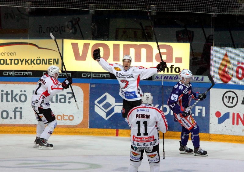 1.10.2013 - (Tappara-JYP)