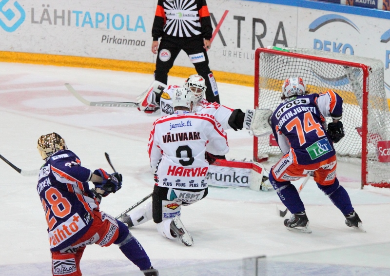 1.10.2013 - (Tappara-JYP)