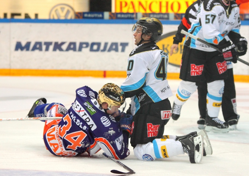 10.10.2013 - (Tappara-Pelicans)