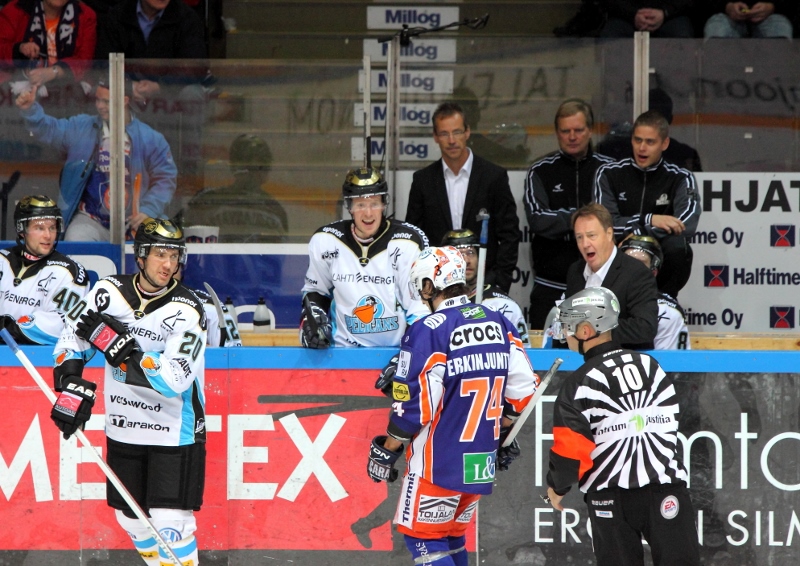 10.10.2013 - (Tappara-Pelicans)