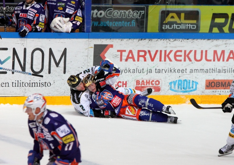 10.10.2013 - (Tappara-Pelicans)