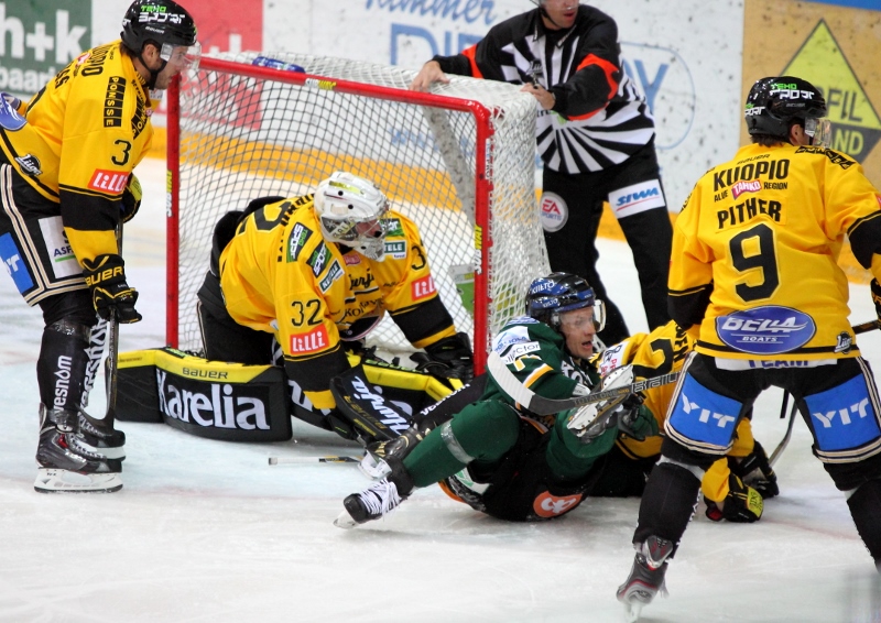 15.10.2013 - (Ilves-KalPa)