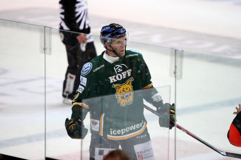 15.10.2013 - (Ilves-KalPa)