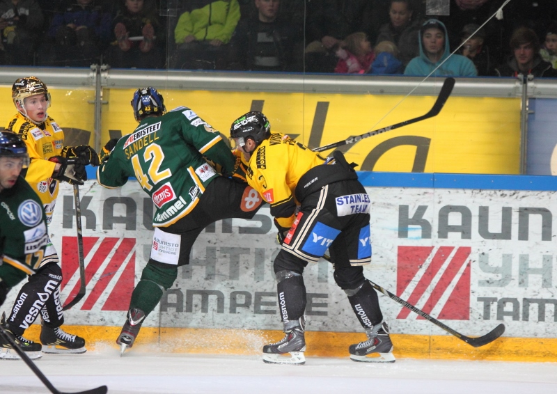 15.10.2013 - (Ilves-KalPa)