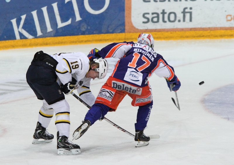 16.10.2013 - (Tappara-Blues)