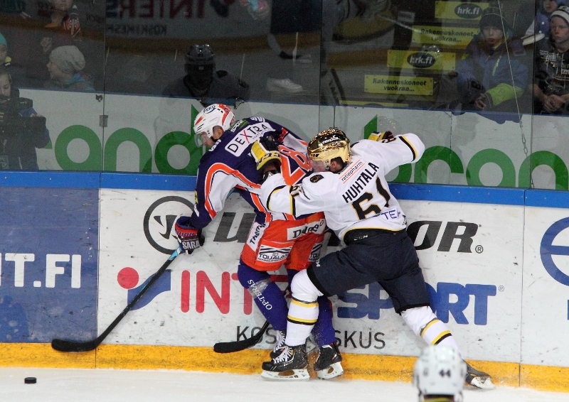 16.10.2013 - (Tappara-Blues)