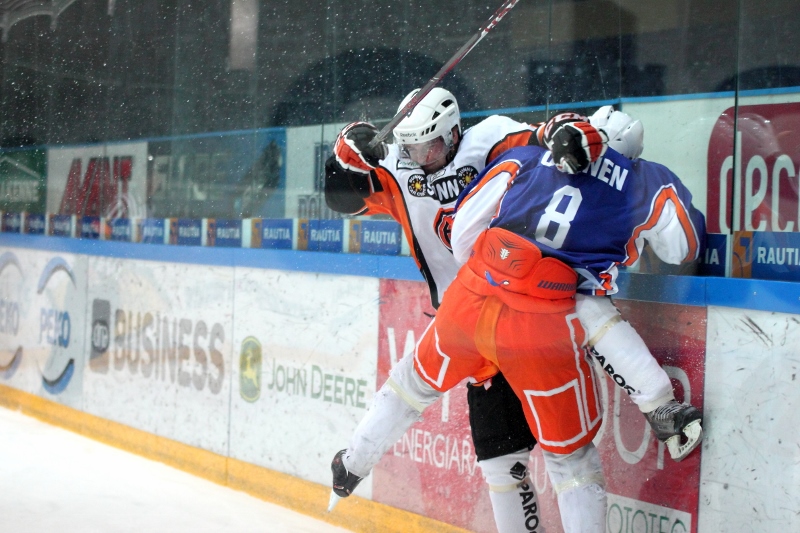 2.10.2013 - (Tappara A-HPK A)