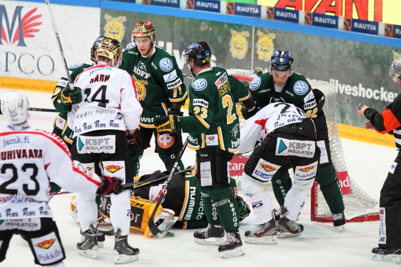 29.10.2013 - (Ilves-JYP)